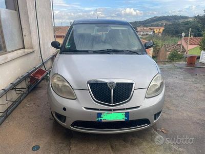 Usata Lancia Ypsilon 60 CV (44 kW) 2009 Utilitaria