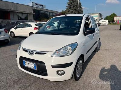 Usata Hyundai i10 67 CV (49 kW) 2009 Bianco Utilitaria