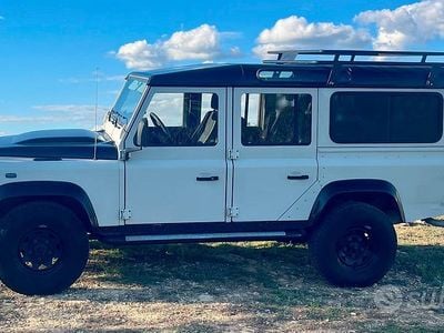 Usata Land Rover Defender S 122 CV (89 kW) 2007 Station wagon