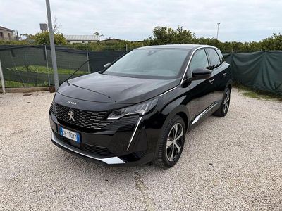Occasion Peugeot 3008 Allure 131 PK (96 kW) 2022 Zwart SUV