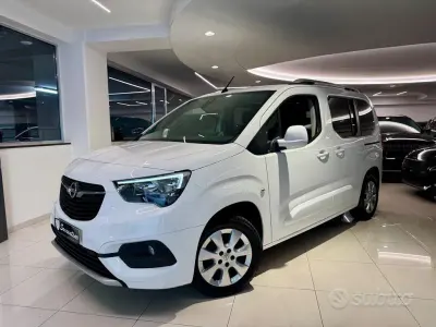 Occasion Opel Combo Life Innovation 102 PK (75 kW) 2019 Wit MPV