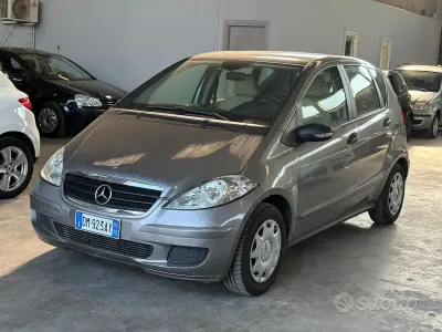 Usata Mercedes A150 Avantgarde 95 CV (69 kW) 2009 Grigio Berlina