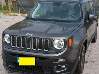Usata Jeep Renegade Longitude 120 CV (88 kW) 2018 Grigio SUV