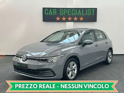 Usata VW Golf VIII 110 CV (80 kW) 2023 Grigio Berlina