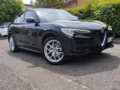Usata Alfa Romeo Stelvio 210 CV (154 kW) 2017 Nero SUV