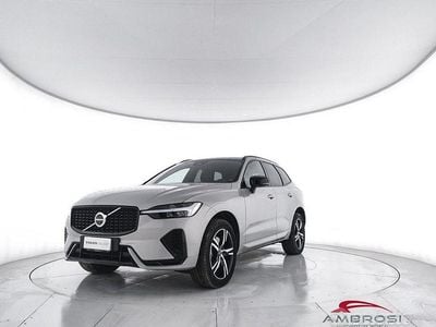 Usata Volvo XC60 R-Design 197 CV (144 kW) 2022 Grigio SUV