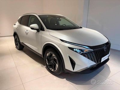 Usata Nissan Qashqai N-Connecta 140 CV (102 kW) 2025 Bianco SUV