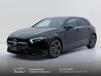 Occasion Mercedes A180 Premium 116 ch (85 kW) 2021 Violet Berline