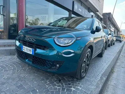 Usata Fiat 600 La Prima 101 CV (74 kW) 2025 Verde SUV