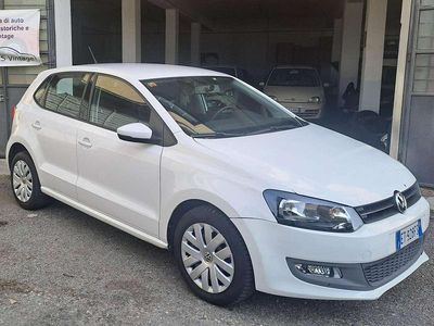 Usata VW Polo Comfortline 75 CV (55 kW) 2013 Bianco Utilitaria