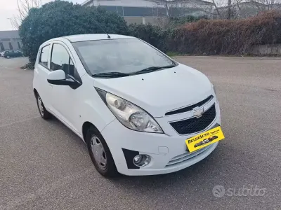 Usata Chevrolet Spark 68 CV (50 kW) 2012 Bianco Utilitaria
