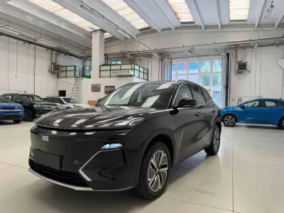 Nuova Geely Starray 99 CV (72 kW) 2026 Nero SUV