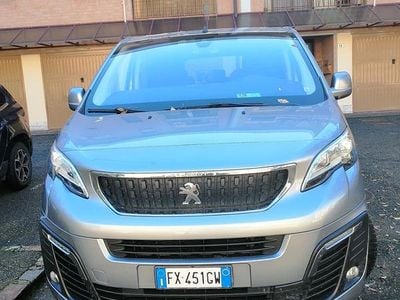 Peugeot Traveller