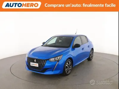 Usata Peugeot 208 101 CV (74 kW) 2022 Bluazzurro Utilitaria