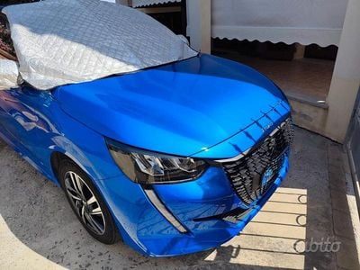 Usata Peugeot 208 75 CV (55 kW) 2023 Blu Utilitaria