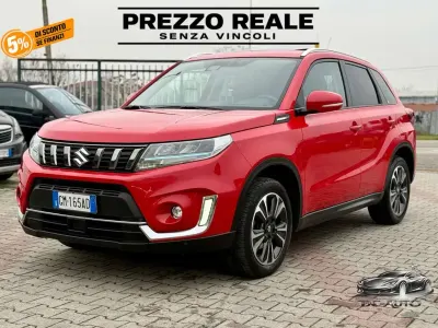 Usata Suzuki Vitara 102 CV (75 kW) 2023 Rosso SUV
