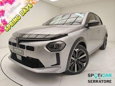 Usata Lancia Ypsilon 110 CV (80 kW) 2025 Grigio Utilitaria