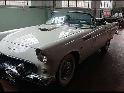 Usata Ford V8 303 CV (222 kW) 1958 Bianco Cabrio
