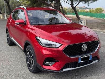 Usata MG ZS Luxury 111 CV (81 kW) 2022 Rosso SUV