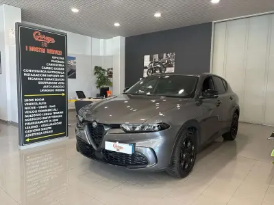 Usata Alfa Romeo Tonale Super 131 CV (96 kW) 2023 Grigio SUV