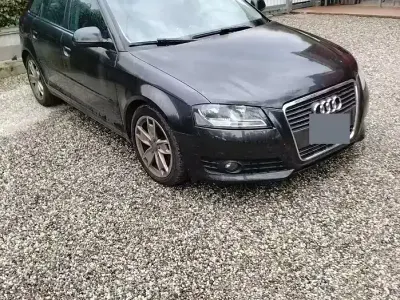 Usata Audi A3 140 CV (102 kW) 2010 Grigio Utilitaria