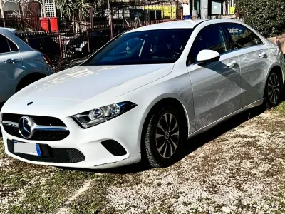 Usata Mercedes A200 150 CV (110 kW) 2021 Bianco Berlina