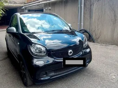Usata Smart ForFour Passion 71 CV (52 kW) 2015 Nero Utilitaria