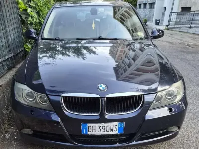 Usata BMW 320 163 CV (119 kW) 2007 Blu/azzurro Station wagon