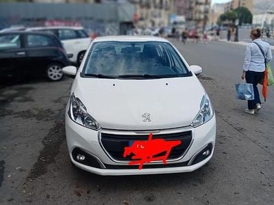 Usata Peugeot 208 2019 Utilitaria