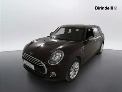 Usata Mini Cooper D Clubman 150 CV (110 kW) 2018 Pure burgundy Station wagon