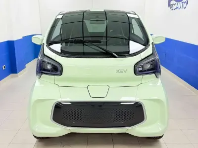 Usata XEV Yoyo 7 kW (10 CV) 2024 Giallo Utilitaria