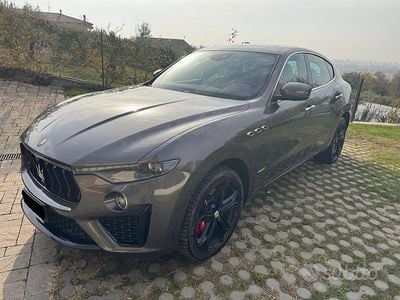Usata Maserati Levante 275 CV (202 kW) 2021 Marrone SUV
