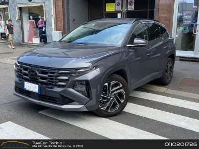 Usata Hyundai Tucson 215 CV (158 kW) 2024 Grigio SUV