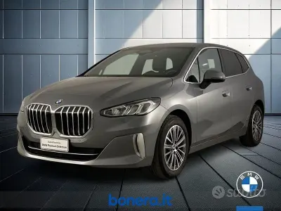 Usata BMW 218 Active Tourer Luxury Line 150 CV (110 kW) 2022 Grigio Monovolume