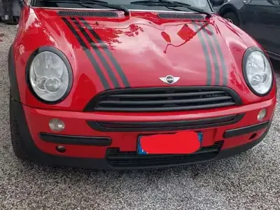 Usata Mini One D 88 CV (64 kW) 2005 Rosso Utilitaria