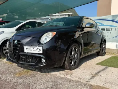 Usata Alfa Romeo MiTo Progression 95 CV (69 kW) 2011 Nero Utilitaria
