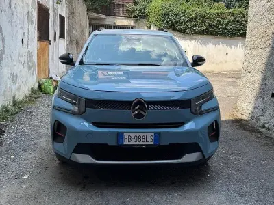Usata Citroën C3 101 CV (74 kW) 2025 Bluazzurro SUV