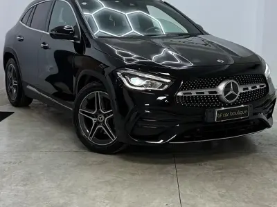 Usata Mercedes GLA200 Premium 150 CV (110 kW) 2020 Nero SUV