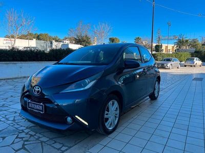 usata Toyota Aygo 1.0 VVT-i 69 CV 5 porte x-play TSS