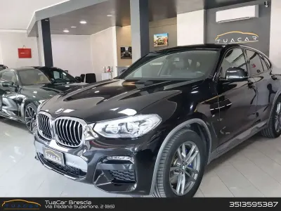Usata BMW X4 M Sport 190 CV (139 kW) 2020 Blu/azzurro SUV