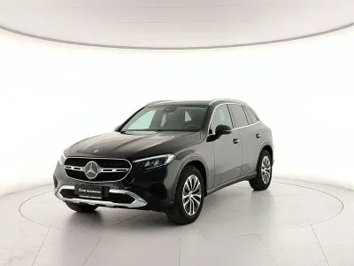 Usata Mercedes GLC200 Advanced 163 CV (119 kW) 2025 Grigio grafite SUV