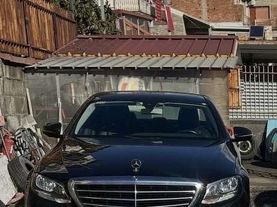 Käytetty Mercedes E200 150 HP (110 kW) 2018 Sedan