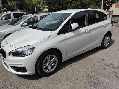 Usata BMW 216 Active Tourer Advantage 116 CV (85 kW) 2018 Bianco Monovolume