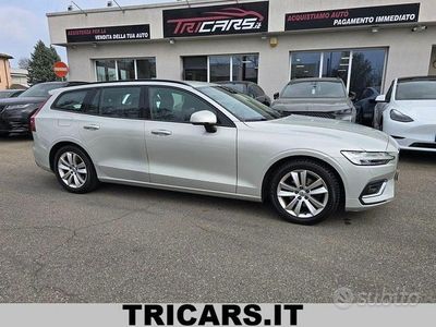 Usata Volvo V60 Business Edition 150 CV (110 kW) 2019 Grigio Station wagon