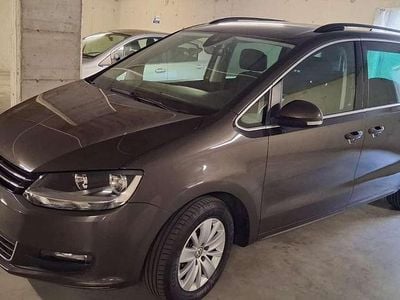 Usata VW Sharan Business 150 CV (110 kW) 2019 Grigio Monovolume