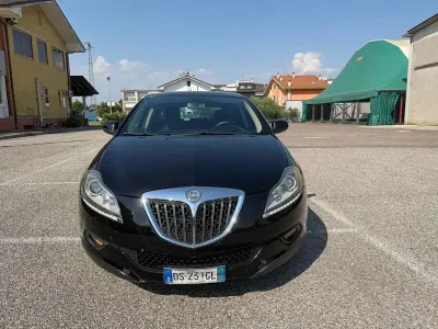 Usata Lancia Delta 120 CV (88 kW) 2008 Nero Utilitaria