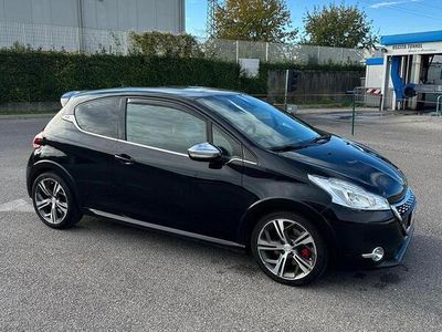 usata Peugeot 208 3p 1.6 thp 16v Gti 200cv