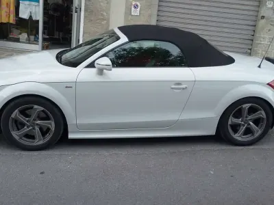 Usata Audi TT Roadster Advanced Plus 170 CV (125 kW) 2013 Bianco Cabrio