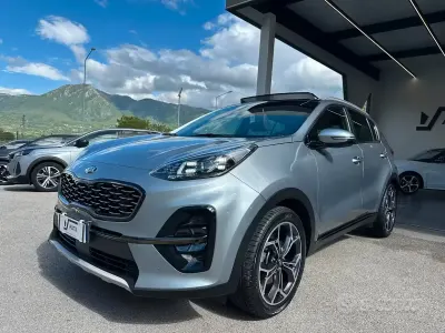 Usata Kia Sportage GT-Line 136 CV (100 kW) 2021 Lunar silver SUV