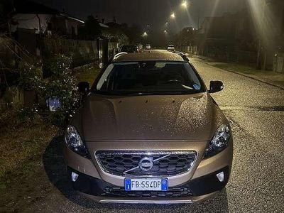 Usata Volvo V40 CC Kinetic 120 CV (88 kW) 2016 Station wagon